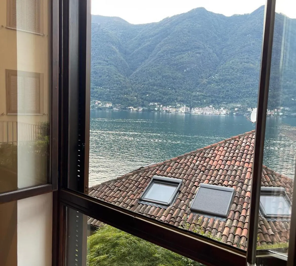 Nesso Apartment 0*,  Italy